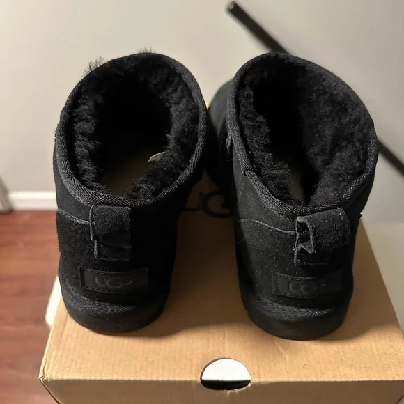 Ugg Classic Ultra Mini - Picture 4 of 5